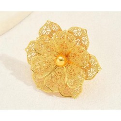 Elegant Flower Ring